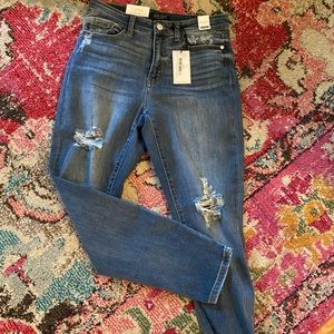 Judy Blue, High waisted, slim fit, distressed jean